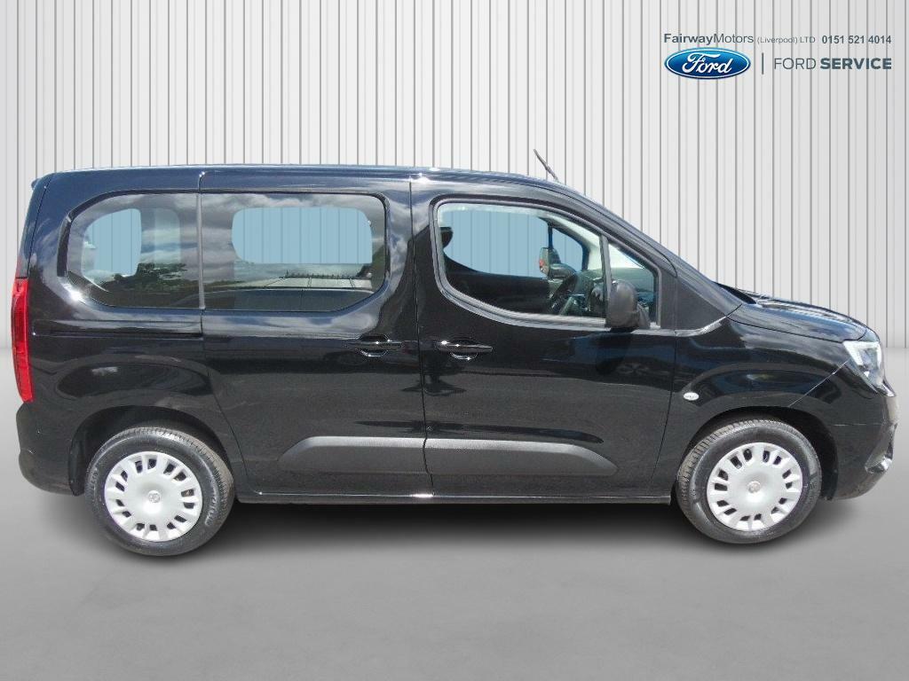 Vauxhall Combo Life 1.5 Edition S S Black #2
