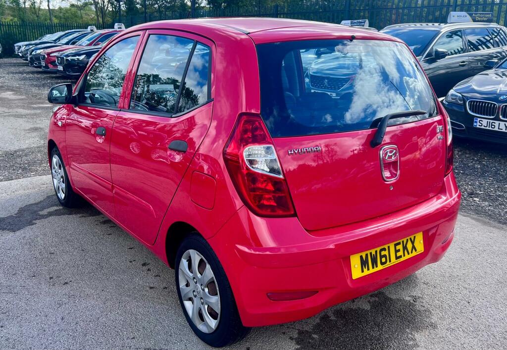 Hyundai I10 1.2 Classic Euro 5 MW61EKX Red #4