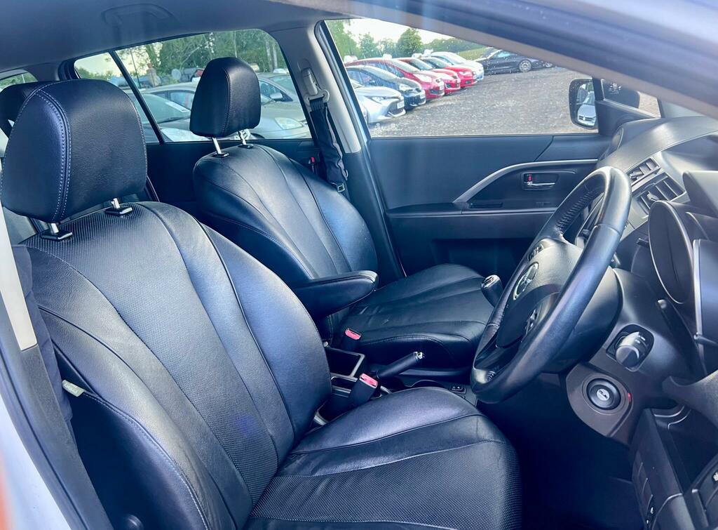 Mazda 5 Mpv Grey #24