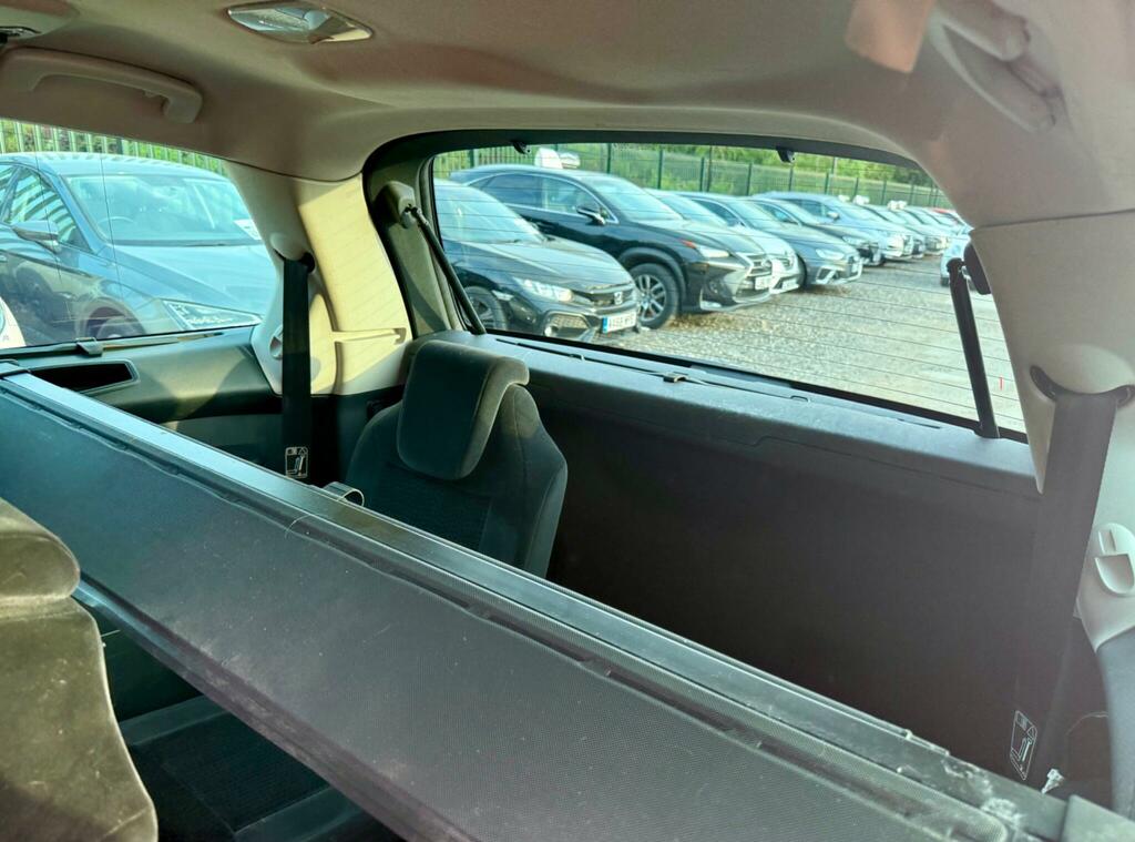 Citroen Grand C4 Picasso  Grey #47