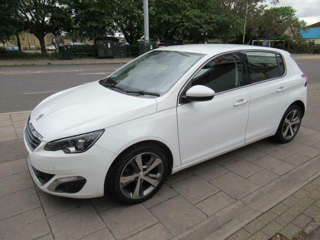 Peugeot 308 1.2 Puretech Allure Euro 6 S S White #2