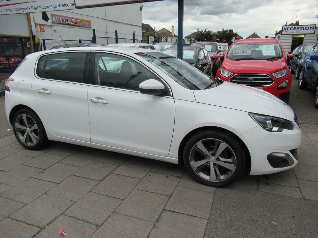 Peugeot 308 1.2 Puretech Allure Euro 6 S S White