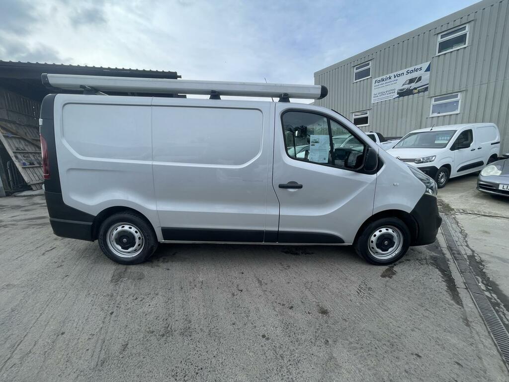 Vauxhall Vivaro 1.6 Cdti 2700 Panel Van L1 H1 Eu BW19AMK Silver #4