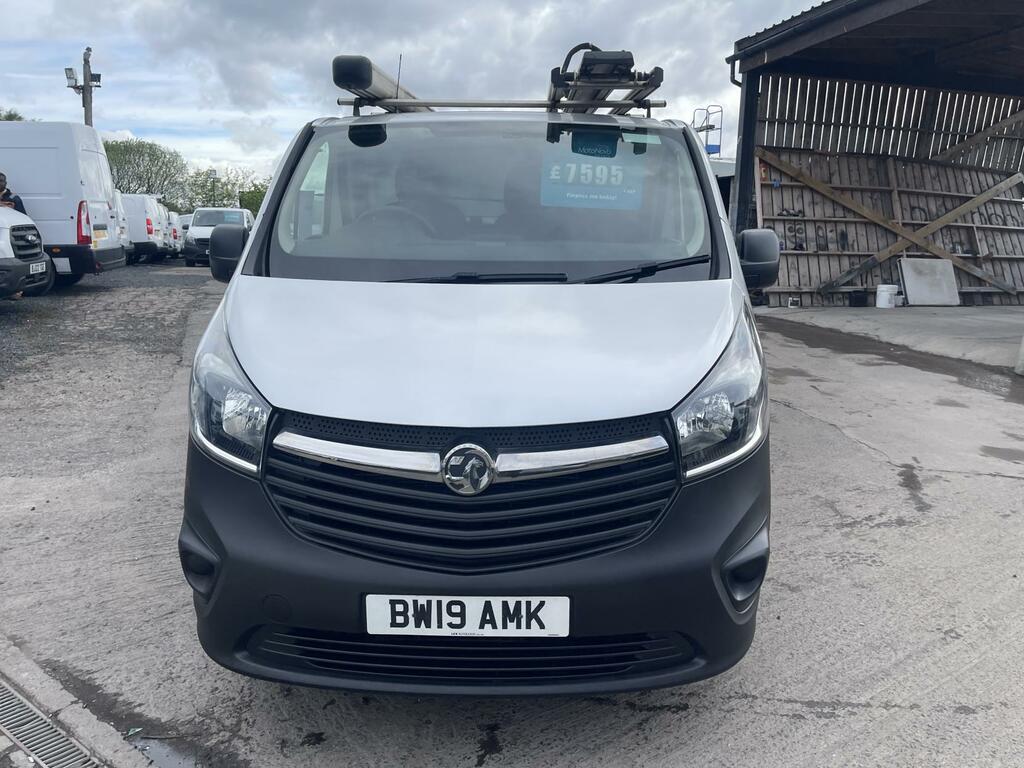 Vauxhall Vivaro 1.6 Cdti 2700 Panel Van L1 H1 Eu BW19AMK Silver #2
