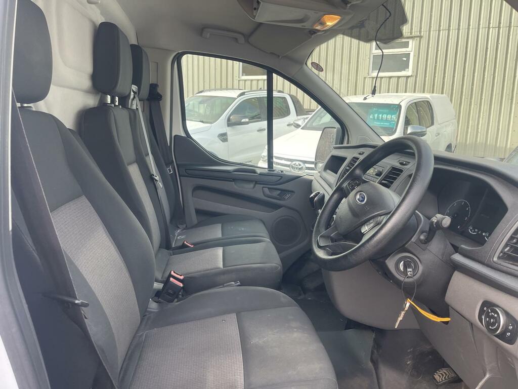 Ford Transit Custom 2.0 300 Ecoblue Panel Van L1 H2 YT19CYN White #5