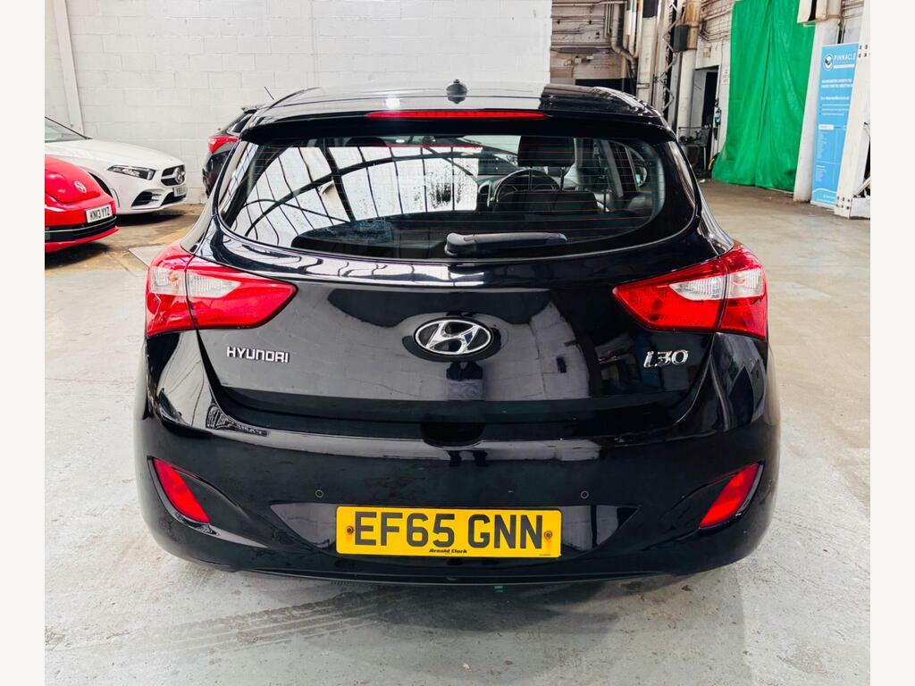 Hyundai I30 1.6 Crdi Blue Drive Se Nav Dct Euro 6 S S Black #5