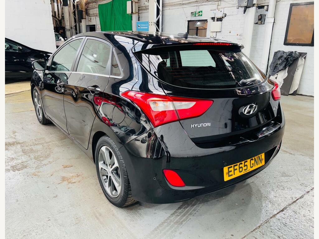 Hyundai I30 1.6 Crdi Blue Drive Se Nav Dct Euro 6 S S Black #6