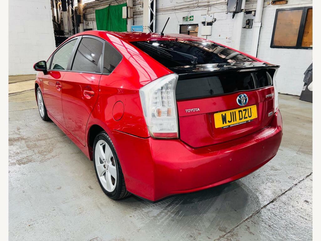 Toyota Prius 1.8 Vvt-h T Spirit Cvt Euro 5 S S Red #6