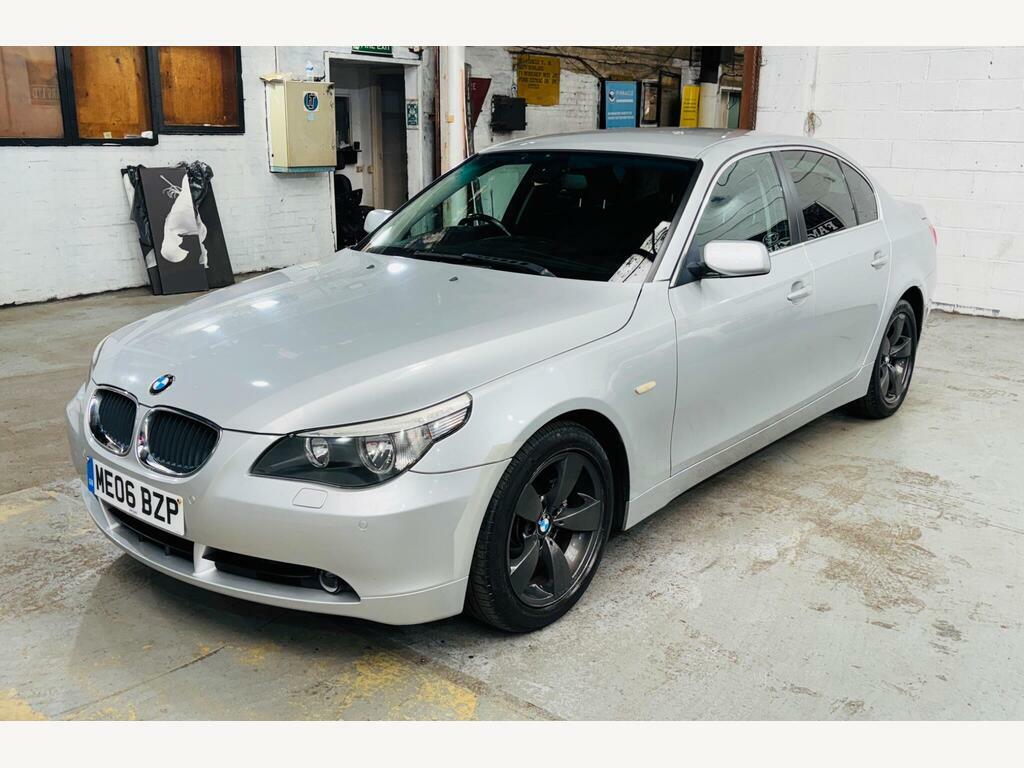 BMW 5 Series Saloon Grey #3