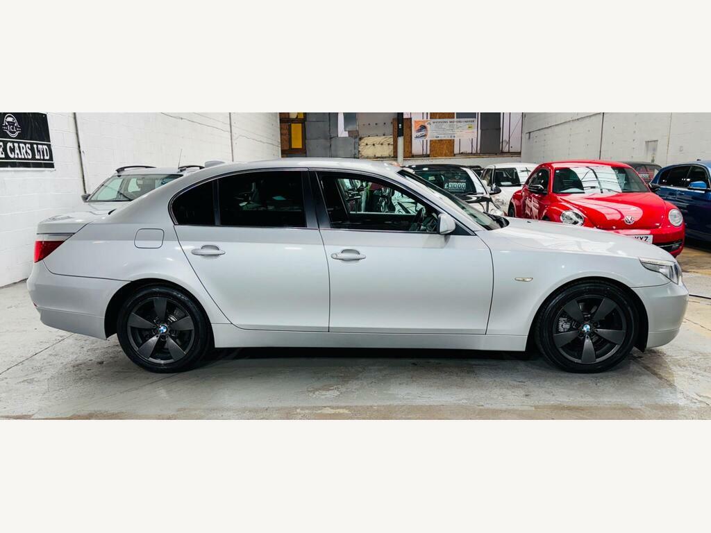 BMW 5 Series Saloon Grey #7