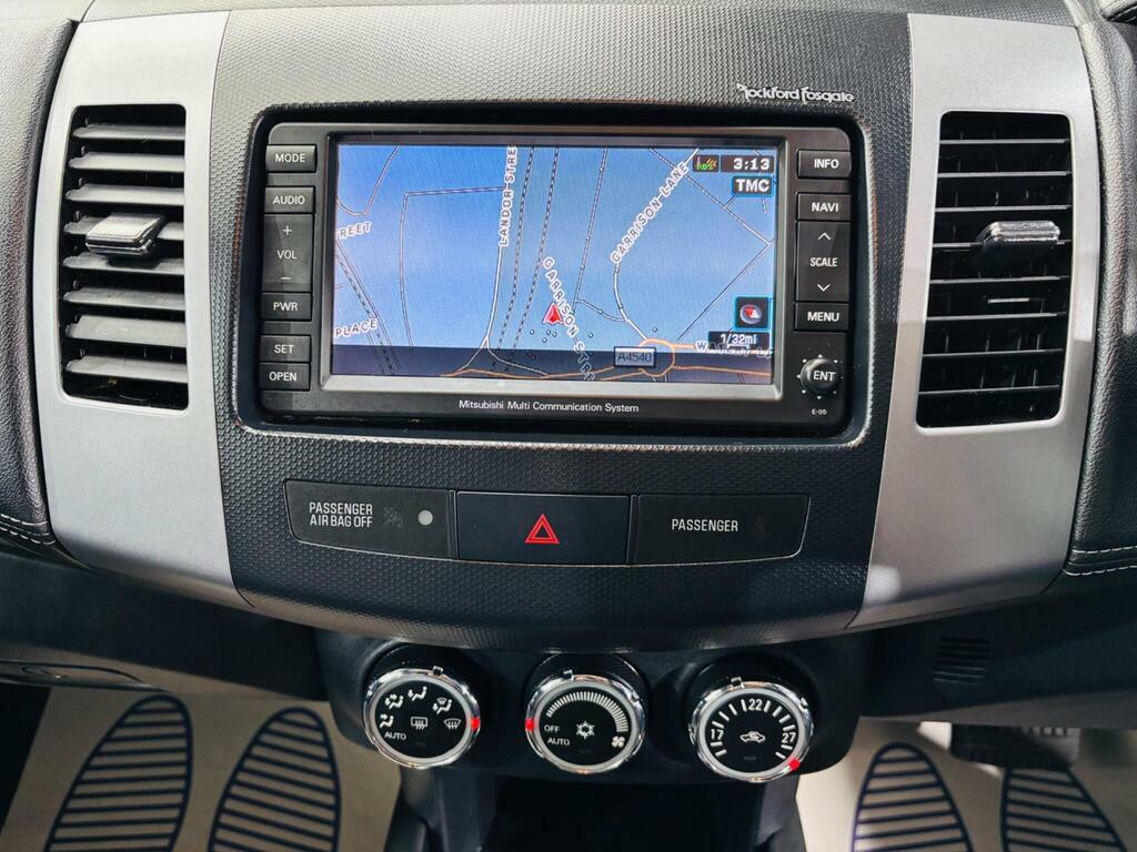 Mitsubishi Outlander 4Work Di-d Gx 1 Silver #20