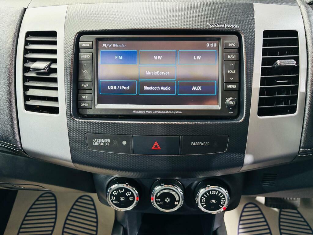 Mitsubishi Outlander 4Work Di-d Gx 1 Silver #21