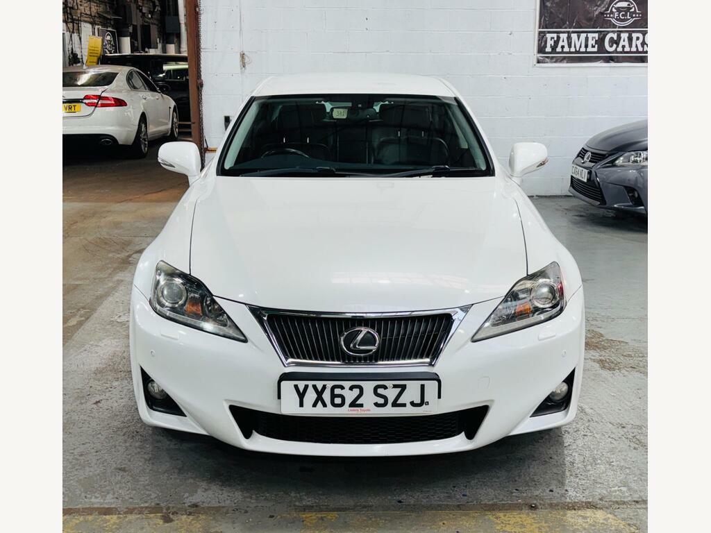 Lexus IS 2.5 250 V6 Advance Euro 5 YX62SZJ White #2