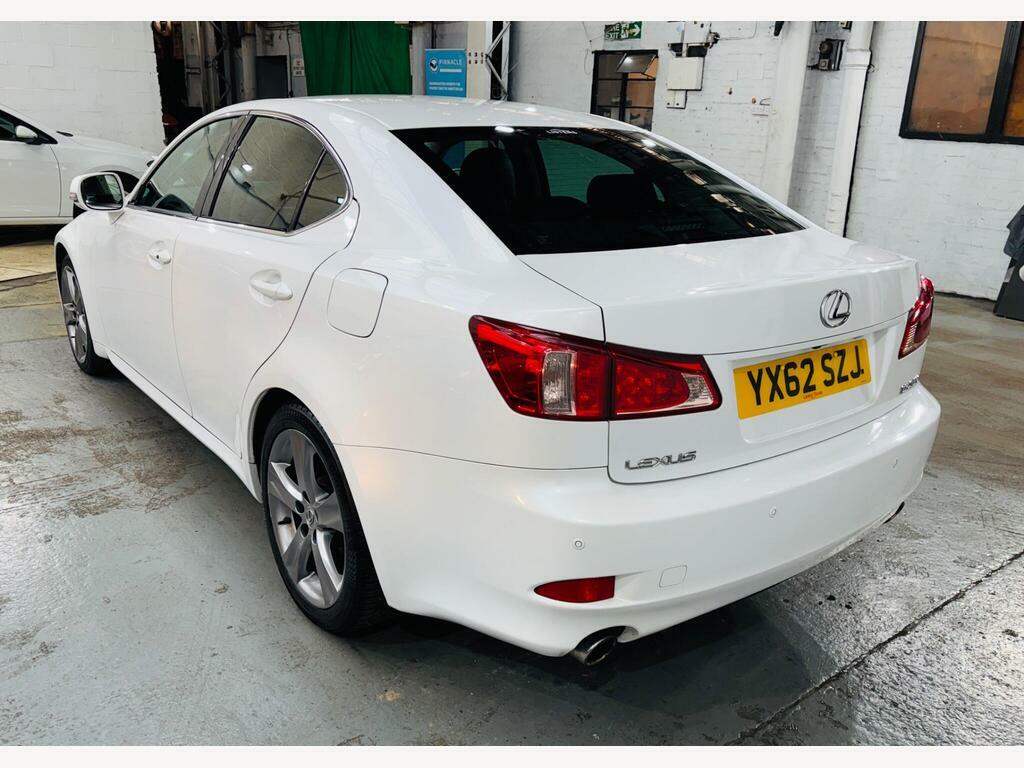 Lexus IS 2.5 250 V6 Advance Euro 5 YX62SZJ White #6