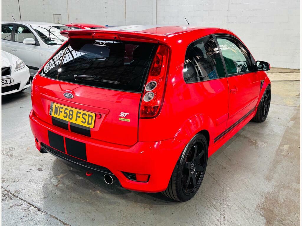 Ford Fiesta 2.0 St Red #4