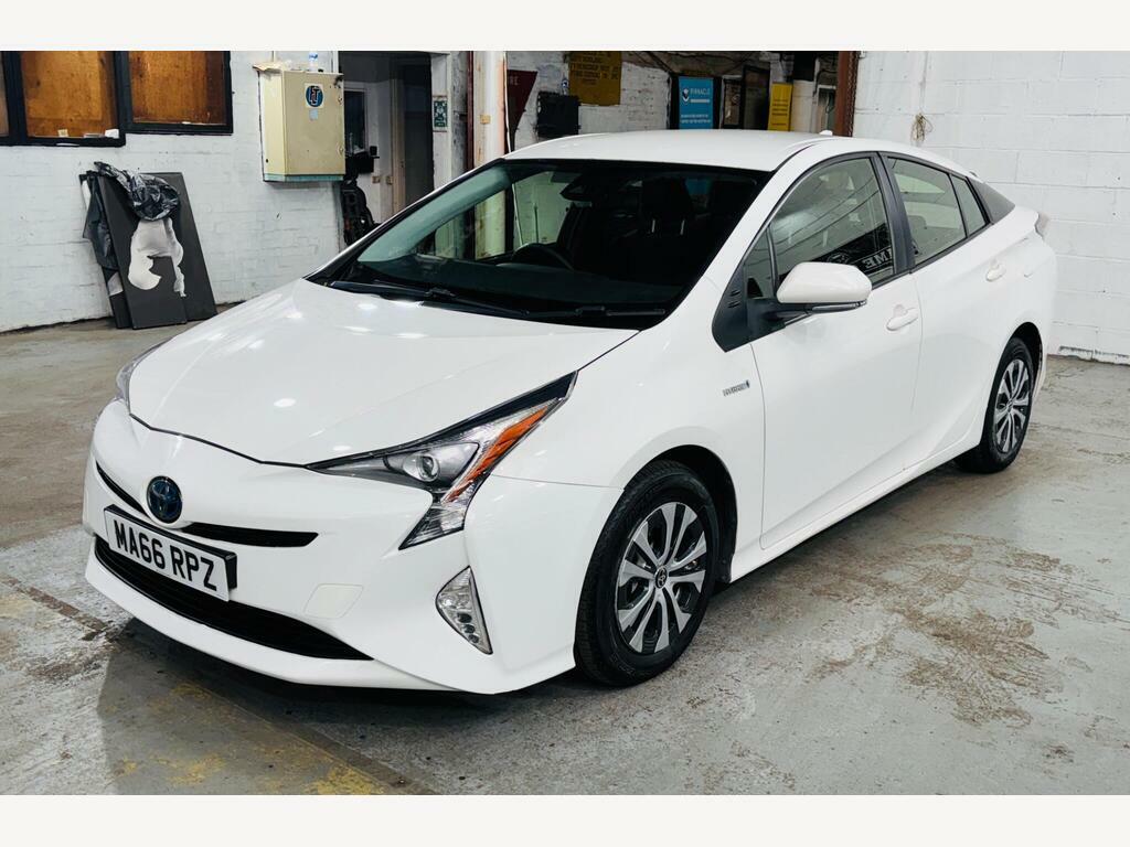 Toyota Prius 1.8 Vvt-h Active Cvt Euro 6 S S White #3
