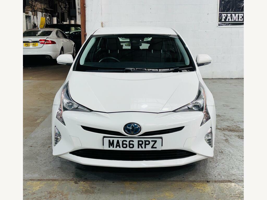 Toyota Prius 1.8 Vvt-h Active Cvt Euro 6 S S White #2