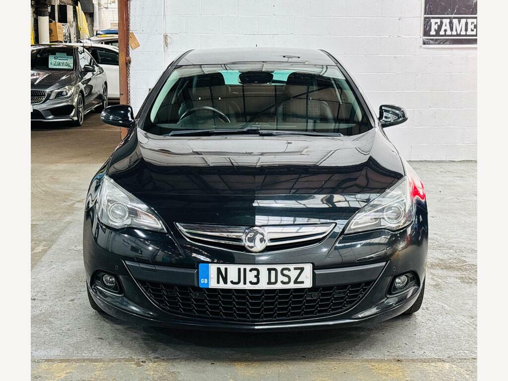 Vauxhall Astra GTC 2.0 Cdti Sri Euro 5 Black #2