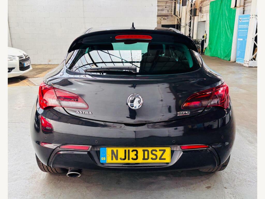 Vauxhall Astra GTC 2.0 Cdti Sri Euro 5 Black #5