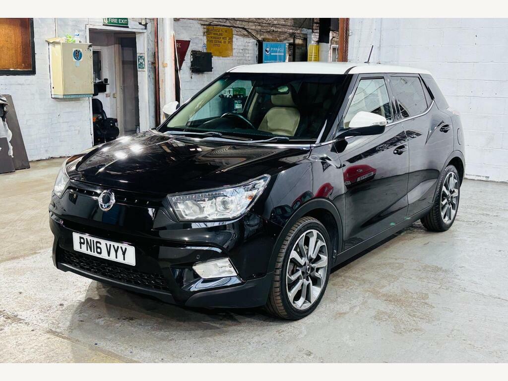 SsangYong Tivoli 1.6 E-xdi Elx 4Wd Euro 6 Black #3