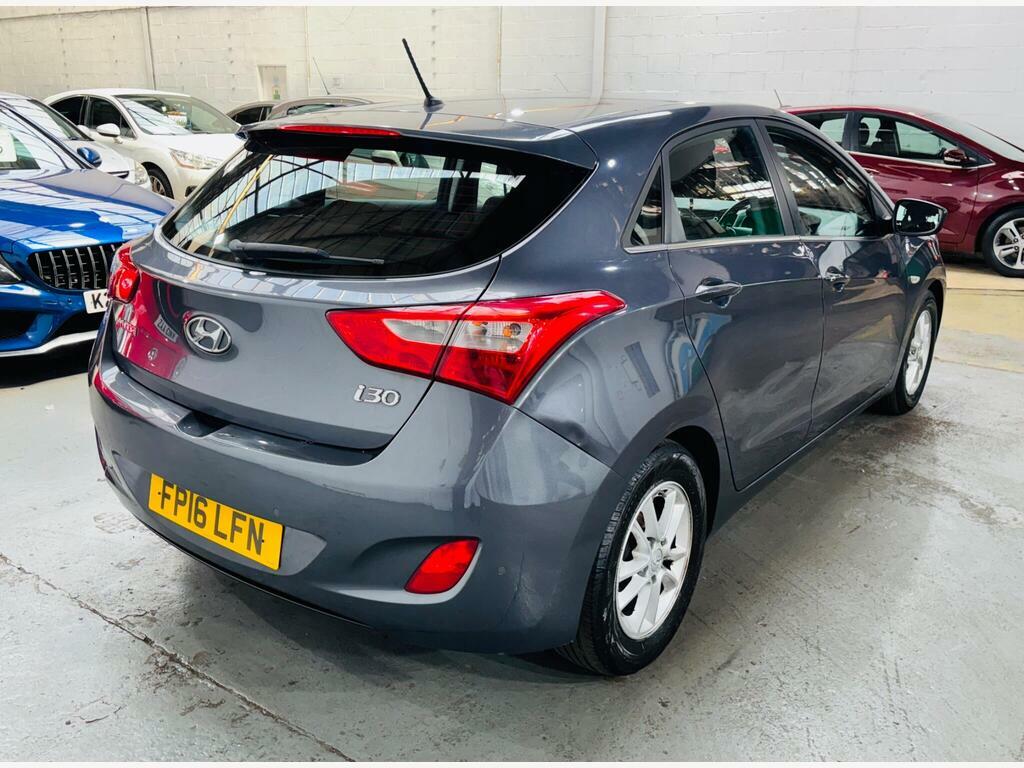 Hyundai I30 1.6 Crdi Blue Drive Se Euro 6 S S FP16LFN Grey #4