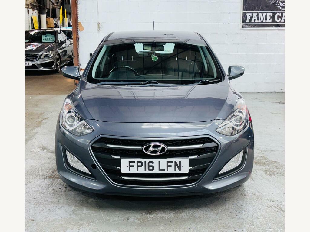 Hyundai I30 1.6 Crdi Blue Drive Se Euro 6 S S FP16LFN Grey #2
