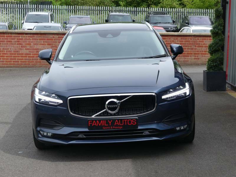 Volvo V90 2.0 T4 Momentum Plus Geartronic - 2019 69 CV69HPU Blue #4