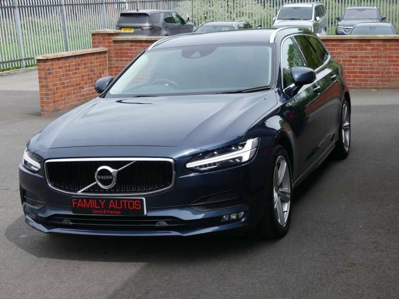 Volvo V90 2.0 T4 Momentum Plus Geartronic - 2019 69 CV69HPU Blue #3
