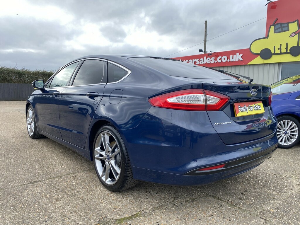Ford Mondeo Hatchback 2.0 Tdci Titanium 201565 YR65DJU Blue #2