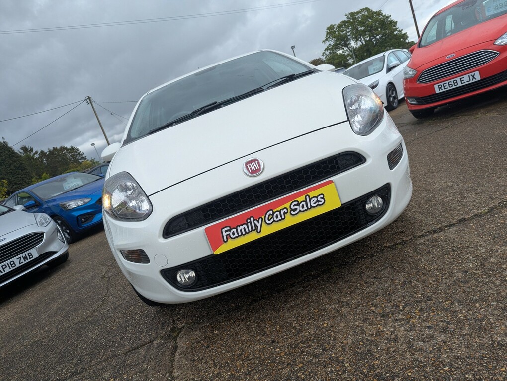 Fiat Punto Hatchback 1.2 Punto 1.2 8V 69Hp Easy 201818 White #5