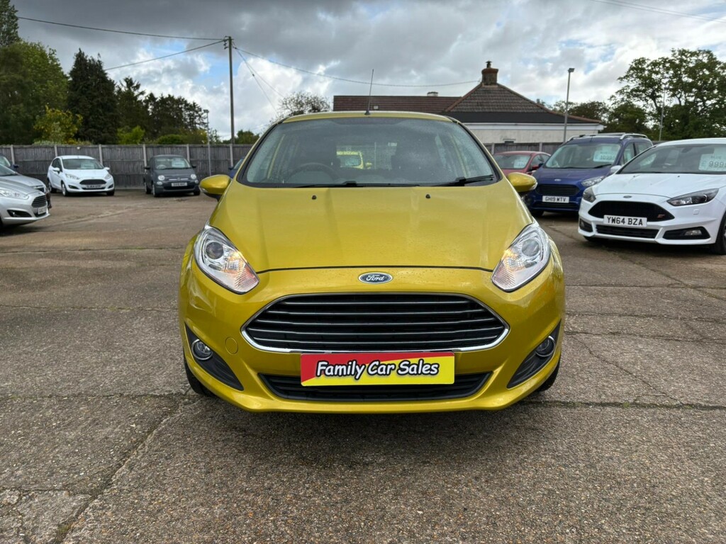 Ford Fiesta Hatchback 1.25 Zetec 201414 Yellow #5