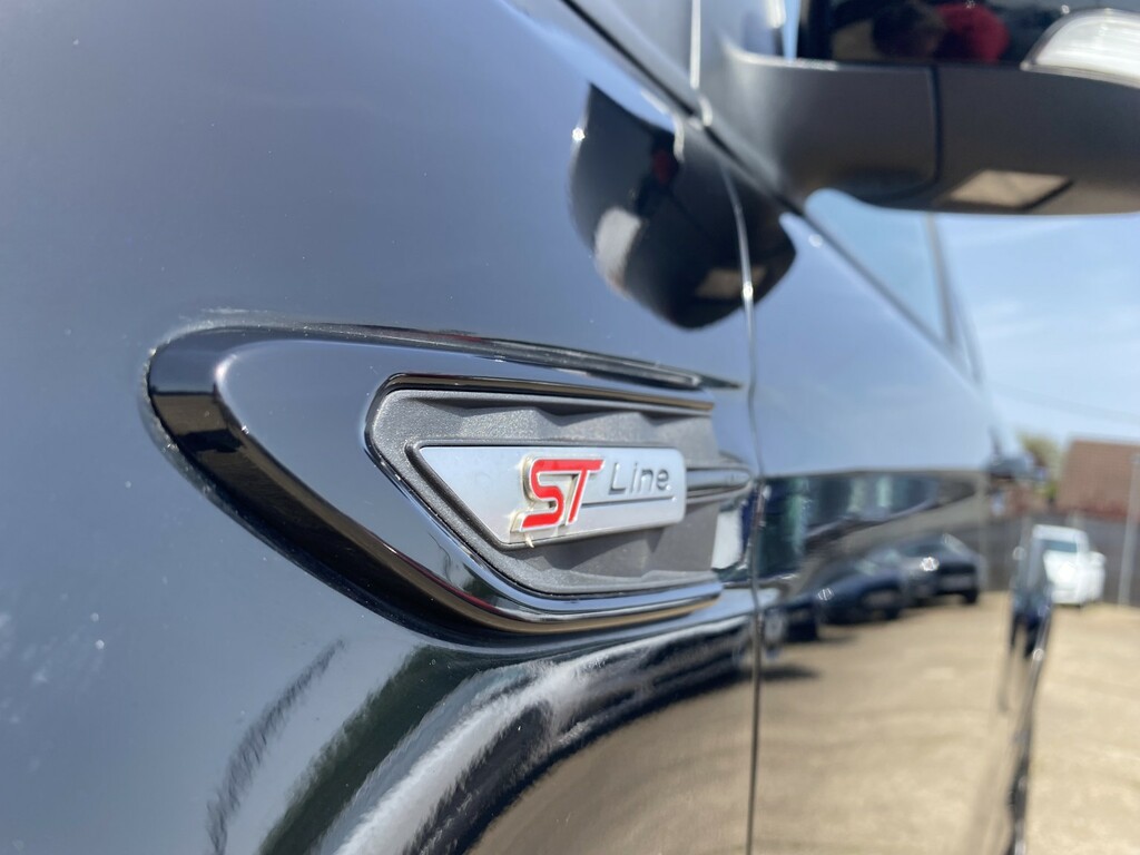 Ford Kuga Suv 1.5 Tdci St-line 201919 RX19EPJ Black #4