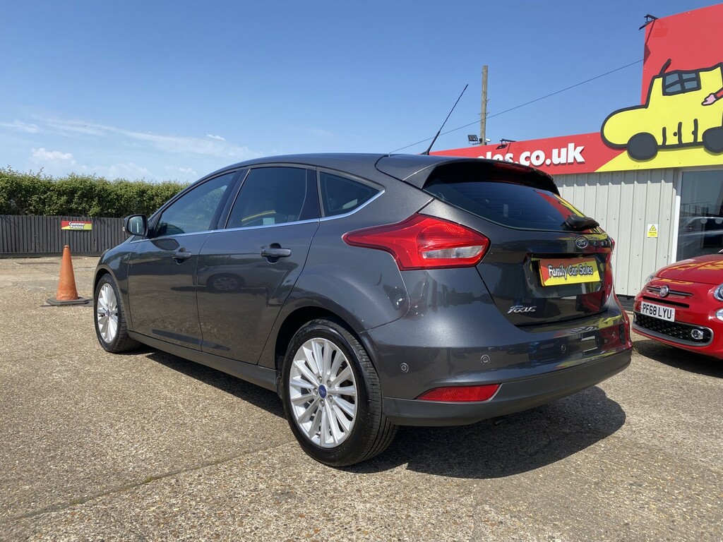 Ford Focus Hatchback 1.5 Tdci Titanium X 201515 RO15DZS Grey #6