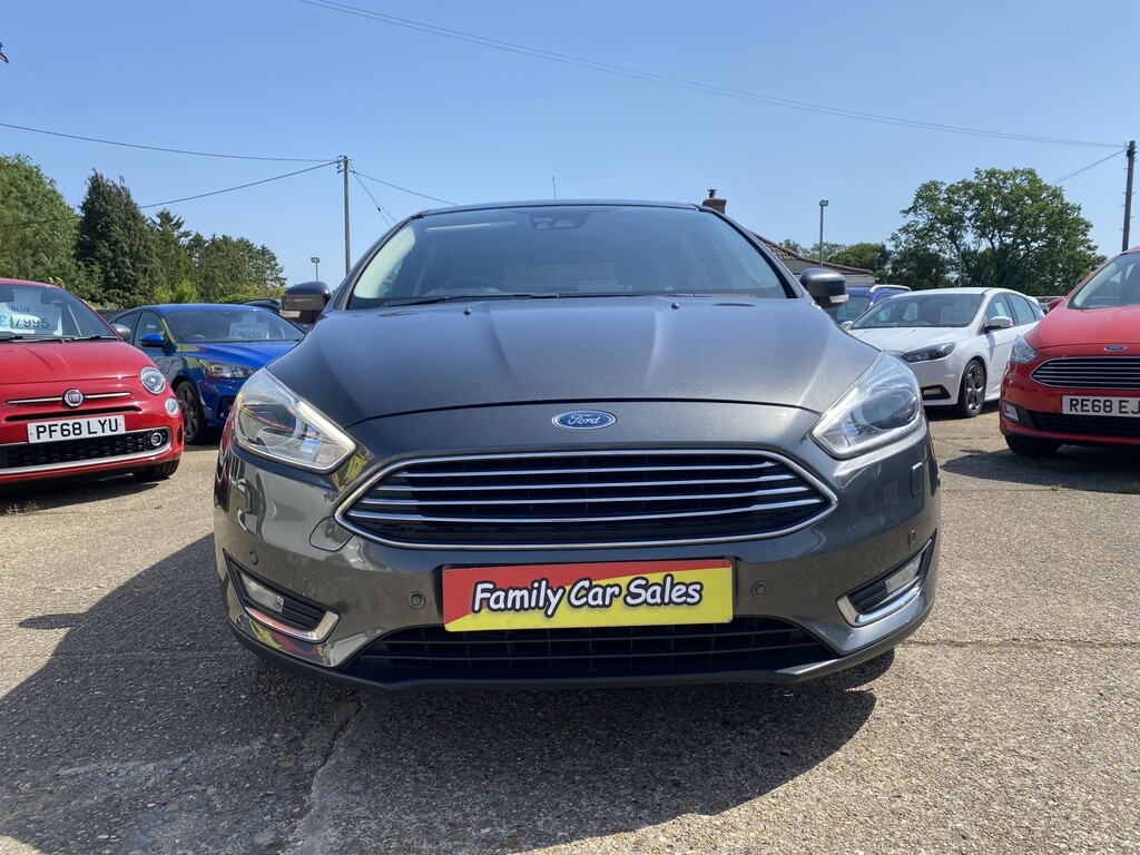 Ford Focus Hatchback 1.5 Tdci Titanium X 201515 RO15DZS Grey #4