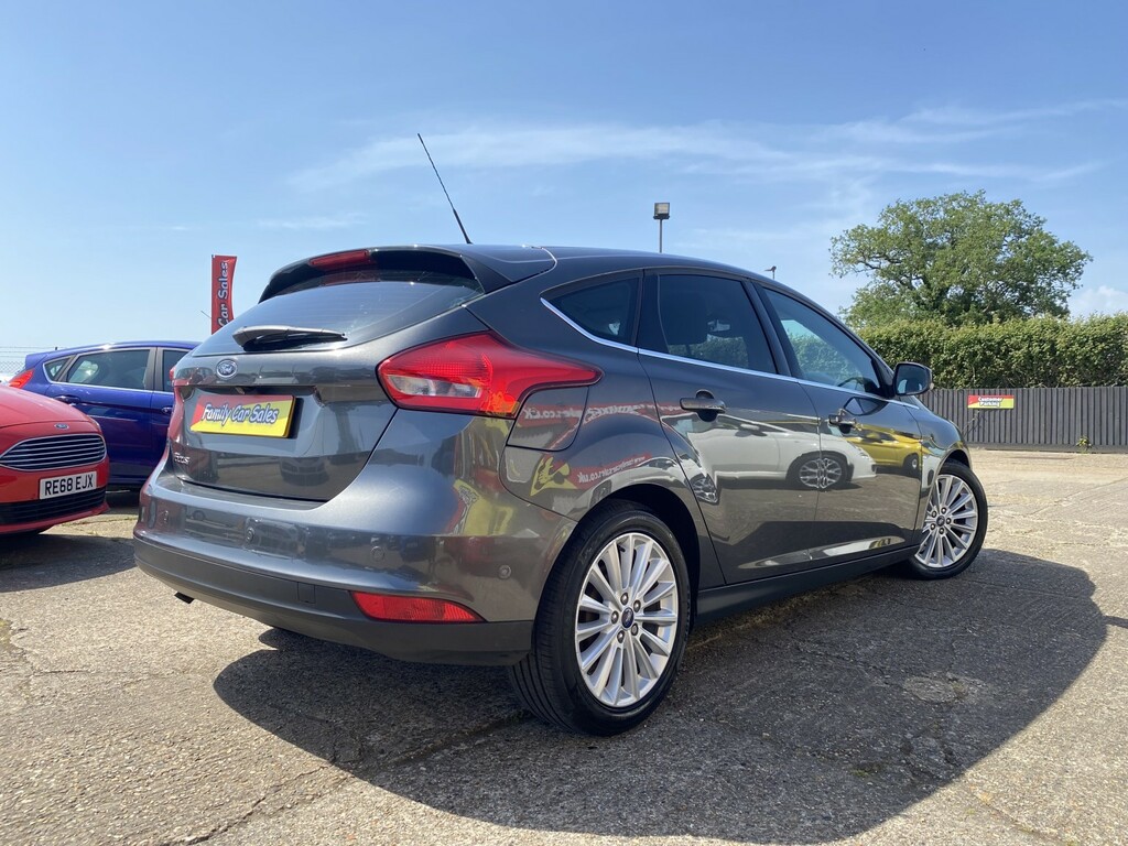 Ford Focus Hatchback 1.5 Tdci Titanium X 201515 RO15DZS Grey #3