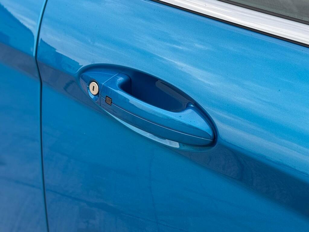Ford Fiesta Hatchback 1.0T Ecoboost Titanium X Euro 6 Ss SV17UFG Blue #4