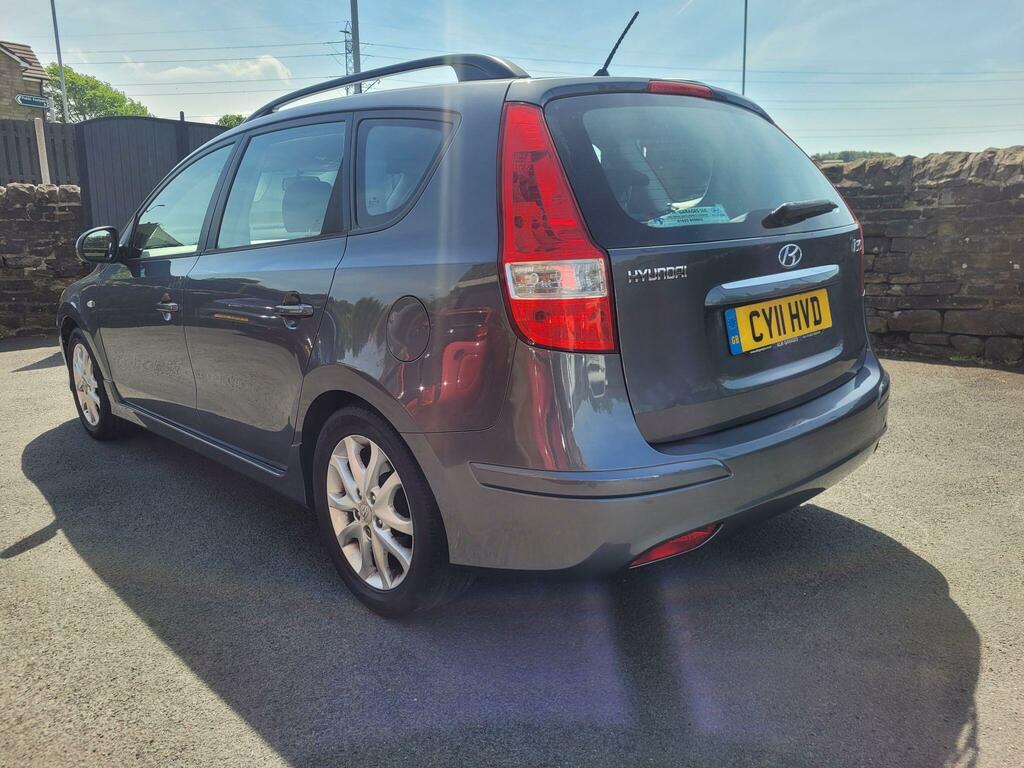 Hyundai I30 1.6 Comfort Euro 5 Grey #4