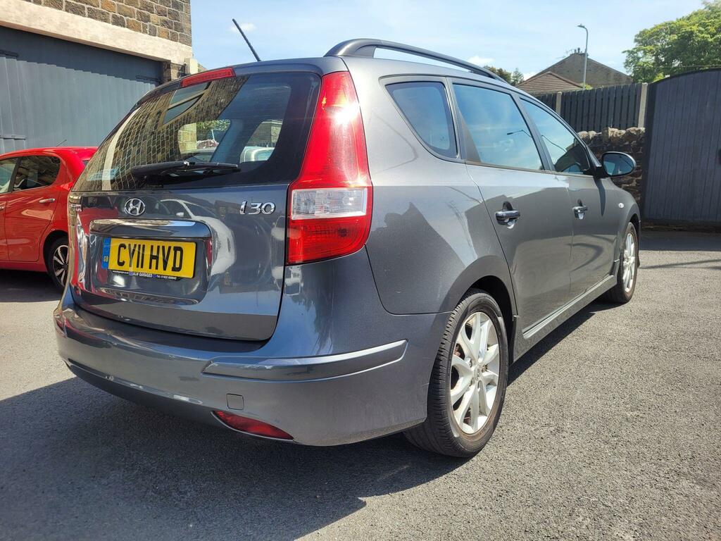 Hyundai I30 1.6 Comfort Euro 5 Grey #3