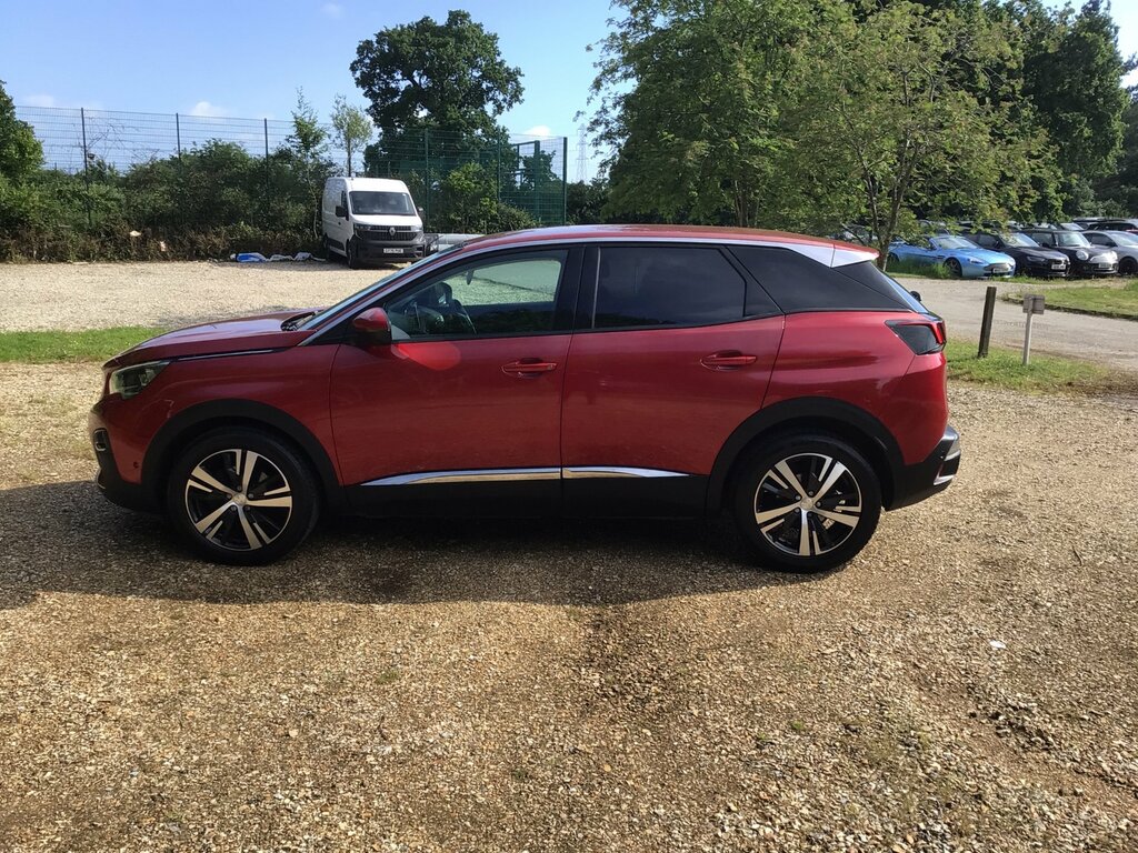 Peugeot 3008 1.6 Bluehdi Allure Suv Euro 6 S KM67SWU Red #6