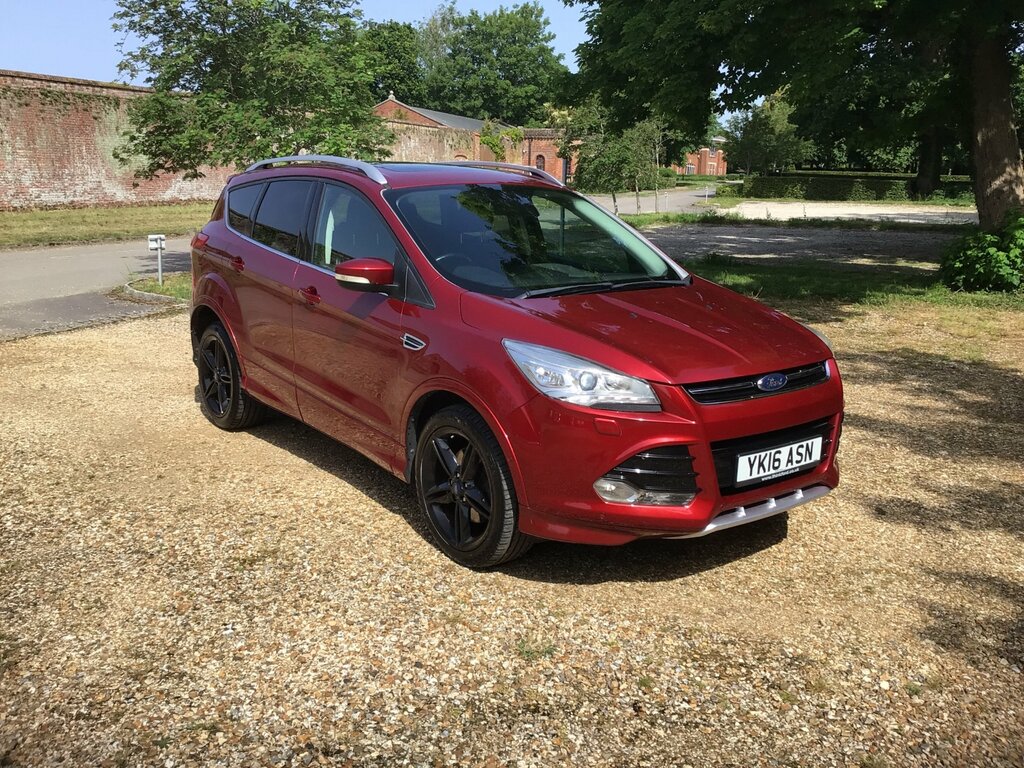 Ford Kuga 2.0 Tdci Titanium X Suv Awd Euro Red