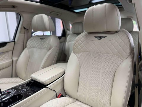 Bentley Bentayga 6.0 W12 Suv Red #6
