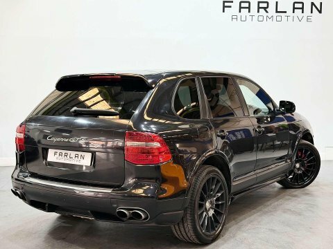Porsche Cayenne 4.8 Gts Suv Black #4