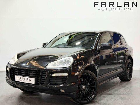 Porsche Cayenne 4.8 Gts Suv Black #3
