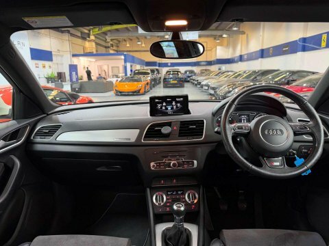 Audi Q3 2.0 Tdi S  White #2