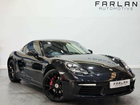 Porsche 718 Cayman Gt4  #1