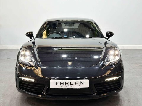 Porsche 718 Cayman Gt4  #11