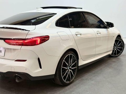 BMW 2 Series M240i Nav Step White #27