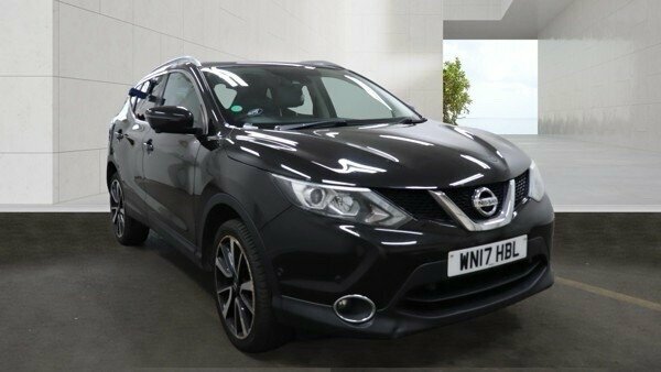 Nissan Qashqai 1.6L Tekna Black