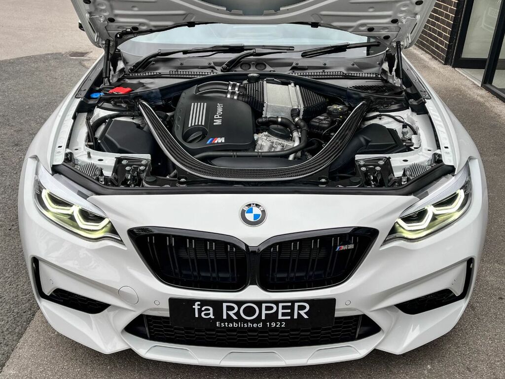 BMW M2  White #31