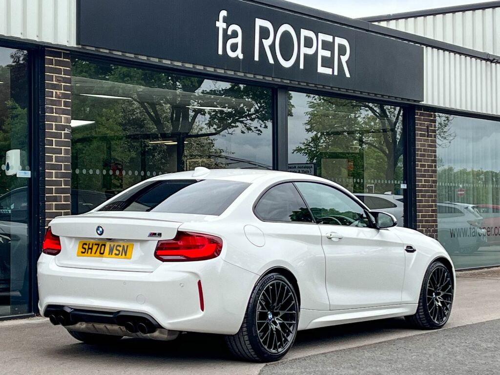 BMW M2  White #18